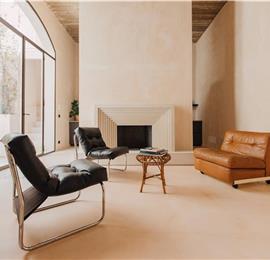 3 bedroom villa with heated pool in Noto, sleeps 6